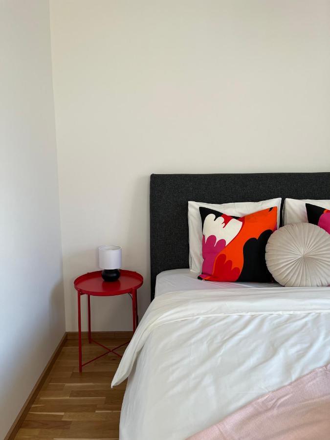 Penthouse Near Station With Free Parking * Viena